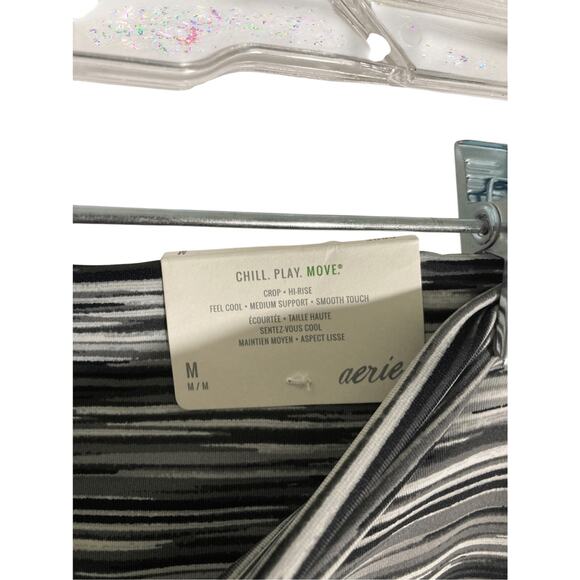 NWT Aerie Stripe High Rise Pilates Cyclist Gym Workout Lounge Cropped Leggings - Picture 2 of 6